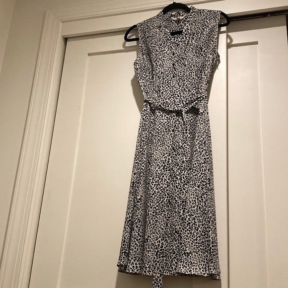 Nannette Nannette Lepore Black and Off-White Leopard Belted A-Line Dress Size 2 - Picture 3 of 8